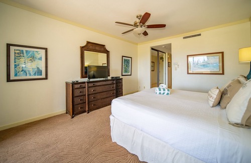 Napili Villa | Kapalua 1 Bedroom Golf Villas Partial Ocean View