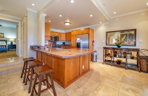 Napili Villa | Kapalua Unit #14P7 2 Bedroom Golf Villas Gold Fairway View