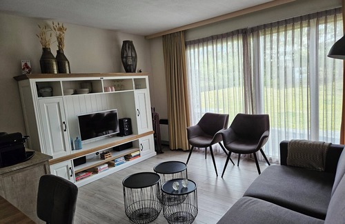 Hollum Apartment | Kapershut 'Family' Apt No. 57 for 1-4 persons, close to the beach, with indoor pool