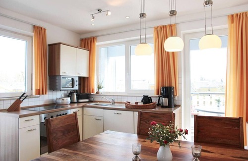 Muritz Apartment | Kapitänsdeck 444 - Großzügiges Ferienapartment auf 2 Ebenen mit Müritzblick