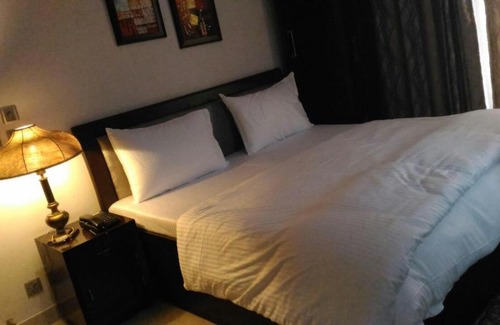 Greater Noida Hotel | Kapoor Residency