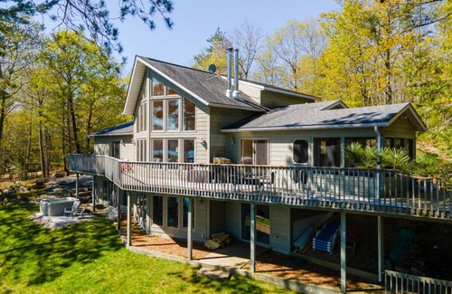 Lake of Bays Cottage | KAR - 1397 Port Cunnington Road