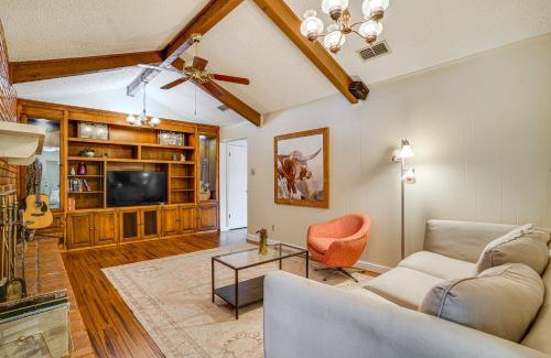 Tarrant County House | Karaoke Ready! Fort Worth Area Home with Pool