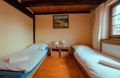 Ryn Hotel | Karczma u Wallenroda