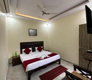 Tapovan Bed & Breakfast | karmatic Yoga