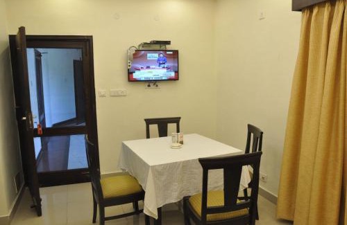 Karnal Hotel | Karna Lake Tourist Resort