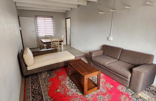Oudtshoorn Apartment | Karoo Leeu Cottage