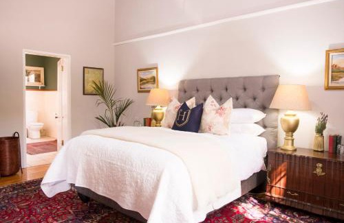 Graaff-Reinet Apartment | KAROO RANCHING Townhouse