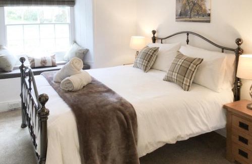Winsford House | Karslake House