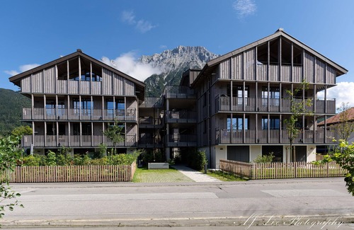 Mittenwald Apartment | Karwendeloase-Wonderful 3 room apartment with large balcony and great mountain views