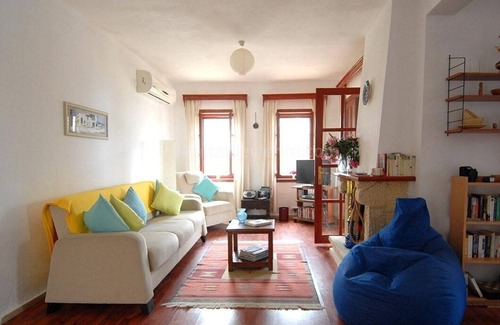 Gumusluk Apartment | Karya apartment Gumusluk Bodrum with seaview and communal site pool.