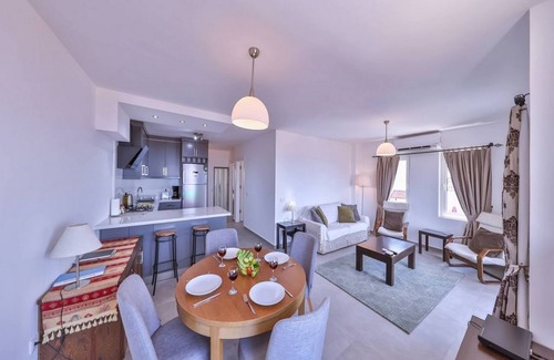 Kas Apartment | Kas town centre apartment with shared pool, Braeside Apart