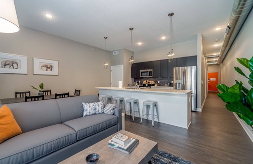 Downtown Des Moines Apartment | Kasa Downtown Des Moines