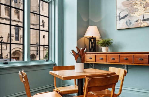 East Liberty Apartment | Kasa | Unique Studio, Explore Bakery Square | The Maverick