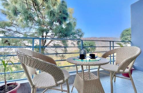 Kumarhatti Apartment | kasauli Oaks by kasauli Vista