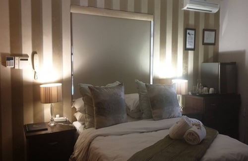 Schoemansville Cabin | Kassaboera Lodge