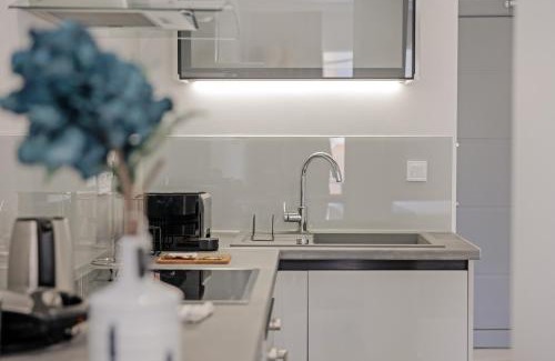 Kassiopi Apartment | Kassiopi Piazza Suites