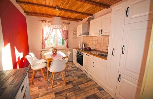 Hinterhermsdorf Apartment | Kastanienhof