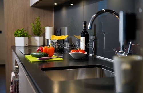 Sendling - Westpark Condo | Kat. 5 Two Rooms Superior Apartment