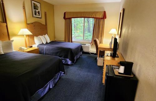 Millinocket Hotel | Katahdin Inn & Suites