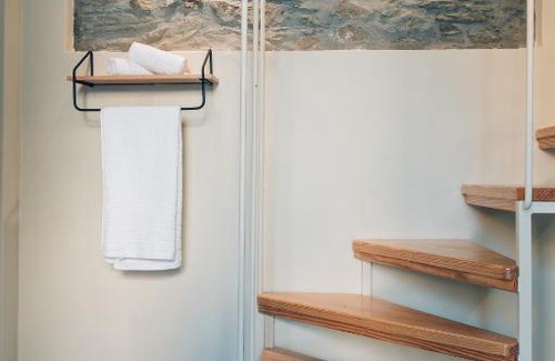 Plomari House | Katerina's Suite