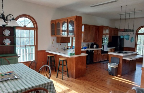 Carrabelle House | Kathys House sits on the bay in Carrabelle. No neighbors! A view with privacy.