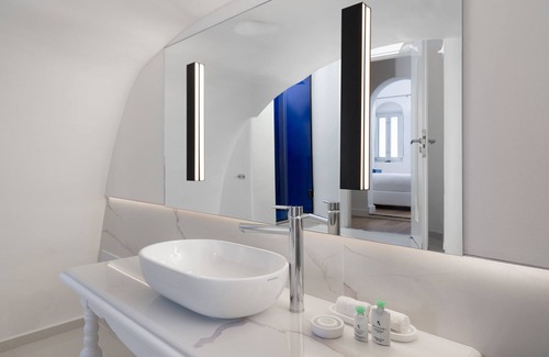 Oia Hotel | Katikies Santorini - The Leading Hotels Of The World