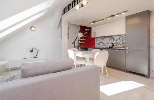 Katowice Apartment | Katowice Superior Two-Level Apartment