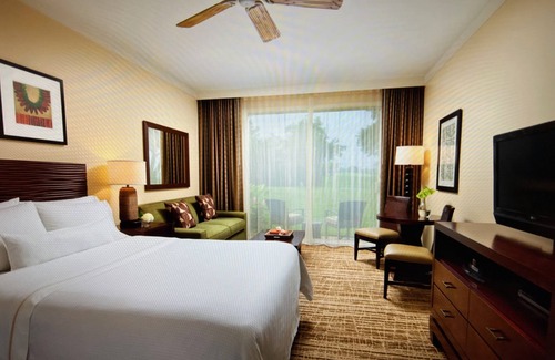 Princeville Resort | Kauai Paradise in Princeville- Studio 1 bd & 2 bd villas- 2024 & 2025 dates