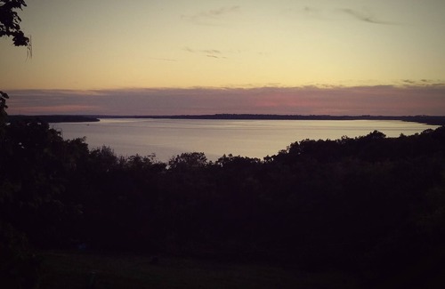 Kaw City House | Kaw Lake View and 30 Minutes from Pioneer Woman, Ree Drummond's Mercantile