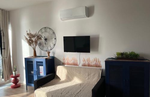 Elk Apartment | Kawalerka z widokiem na jezioro