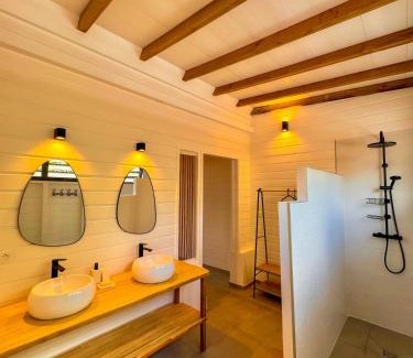 Le Carbet Villa | Kay Alice - Beachfront Villa