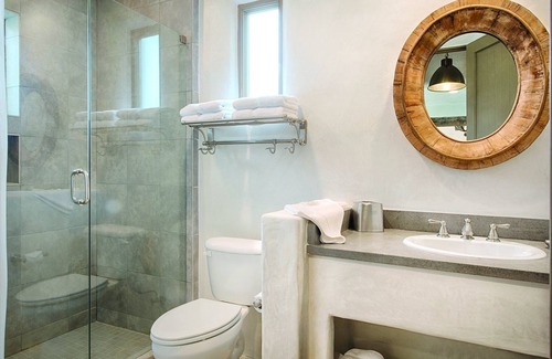 Ingram Resort | Kayak, Swim, your heart desires!