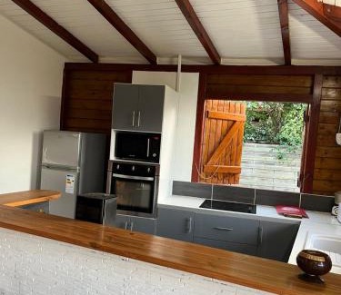 Bouillante House | KAZ'AN NOU Location de vacance avec vue imprenable