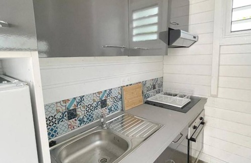 Basse-Terre House | Kazamango