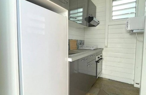 Basse-Terre House | Kazamango