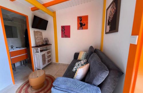 Riviere-Sens House | Kazavocat
