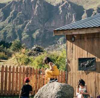 Stepantsminda House | Kazbegi Hut