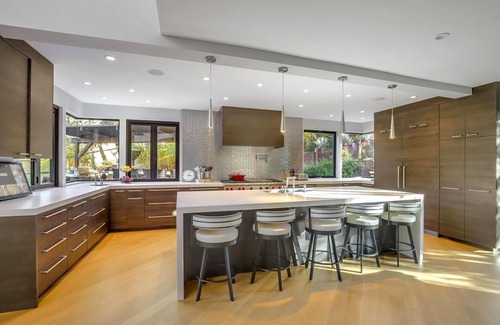 Orinda House | KBM Resorts | Long Term Lease | 4 Bed/3 Bath Luxury Home | Pool, BBQ, Fitness Center | LDD-32