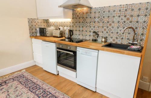 Worton Apartment | Kearton Shunner Fell