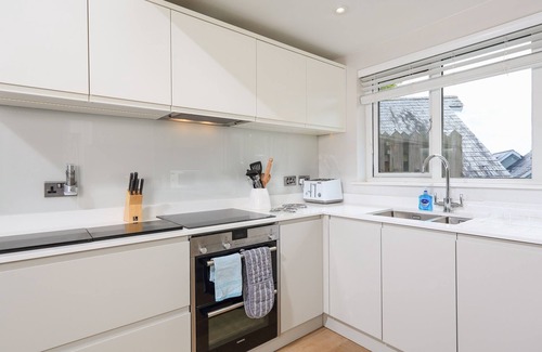 Bugford Cottage | Keepers Lodge, Hillfield Village