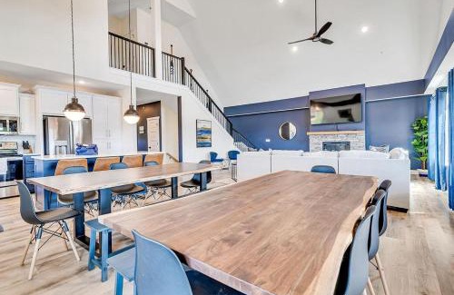 Branson House | Keepin' it Reel