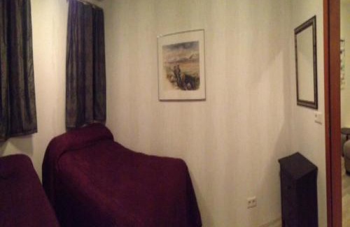 Keflavik Bed & Breakfast | KEF Guesthouse by Keflavík airport