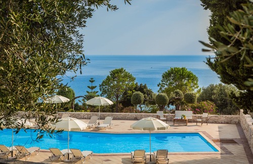 Mousata Apartment | Kefalonia, Lourdata, studios with pool and amazing sea view