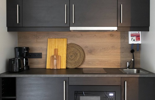 Innri-Njarthvik Apartment | Keflavik's Ray of sunshine Hafnargata