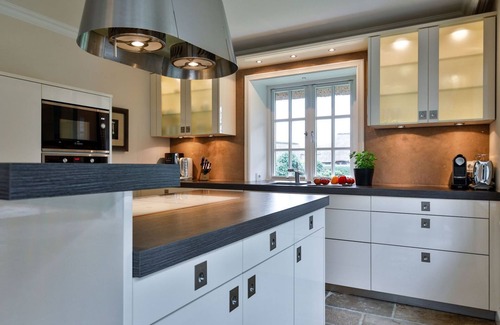 Keitum House | Keitum Royal - Keitum Royal - Reetgedeckte Doppelhaushälfte mit Einzelhaus-charakter
