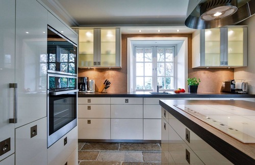 Keitum House | Keitum Royal - Keitum Royal - Reetgedeckte Doppelhaushälfte mit Einzelhaus-charakter