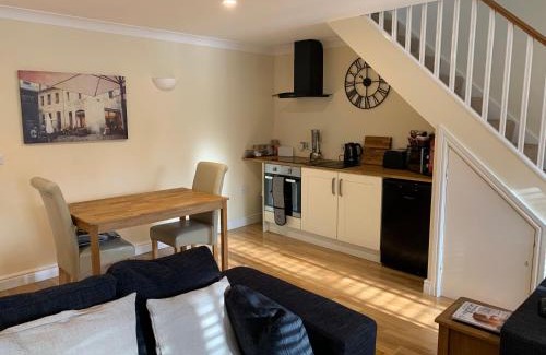 Fairford House | Kellsboro Corner