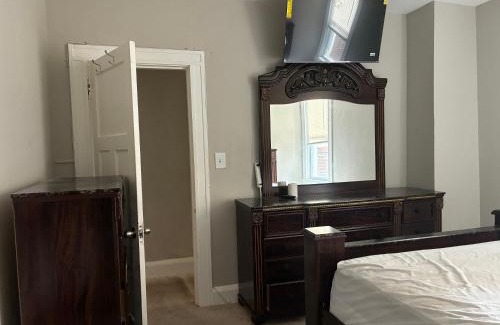 Downtown Baltimore House | Kelly Lodging