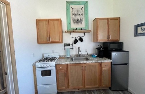 Soldotna House | Kenai River fishing access